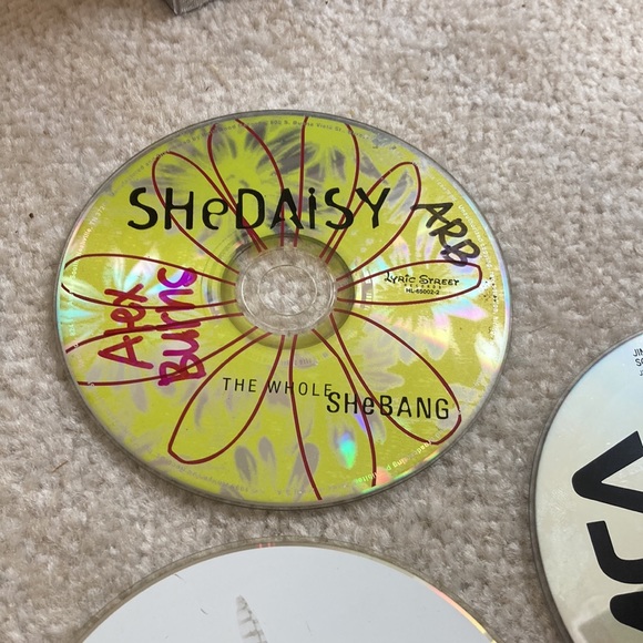 Popular music. Vintage CDs. No case but excellent condition. - Picture 7 of 8